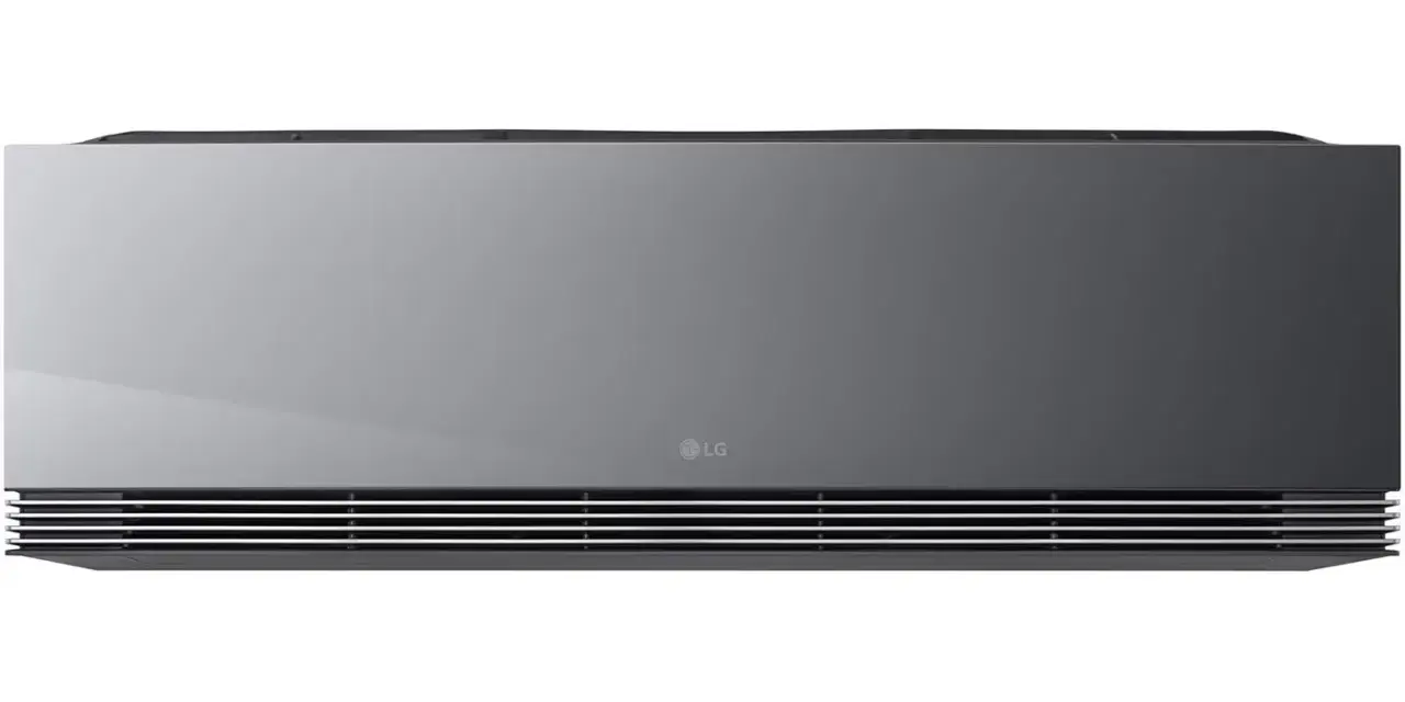 Elegancka klimatyzacja LG ArtCool Mirror 5kW z lustrzanym panelem i dyskretną kratką wentylacyjną.
